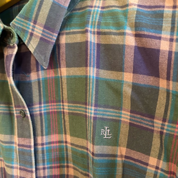 Lauren Ralph Lauren Buttonup - Picture 5 of 5
